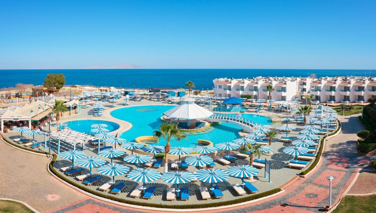 Dreams Beach Resort - Sharm El Sheikh Екстериор снимка The resort's main pool