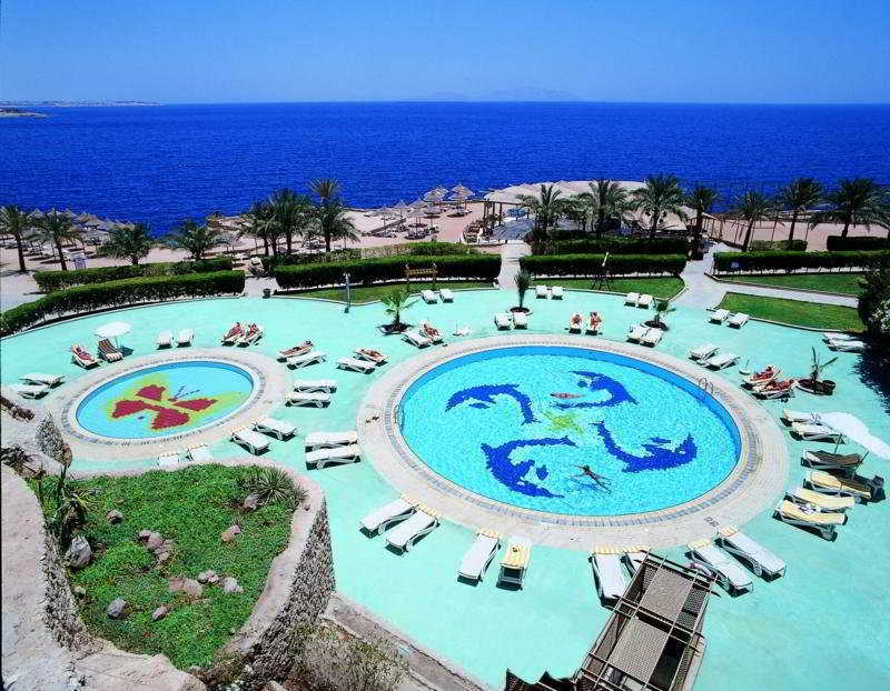 Dreams Beach Resort - Sharm El Sheikh Екстериор снимка The pool at the Hilton Sharm El Sheikh
